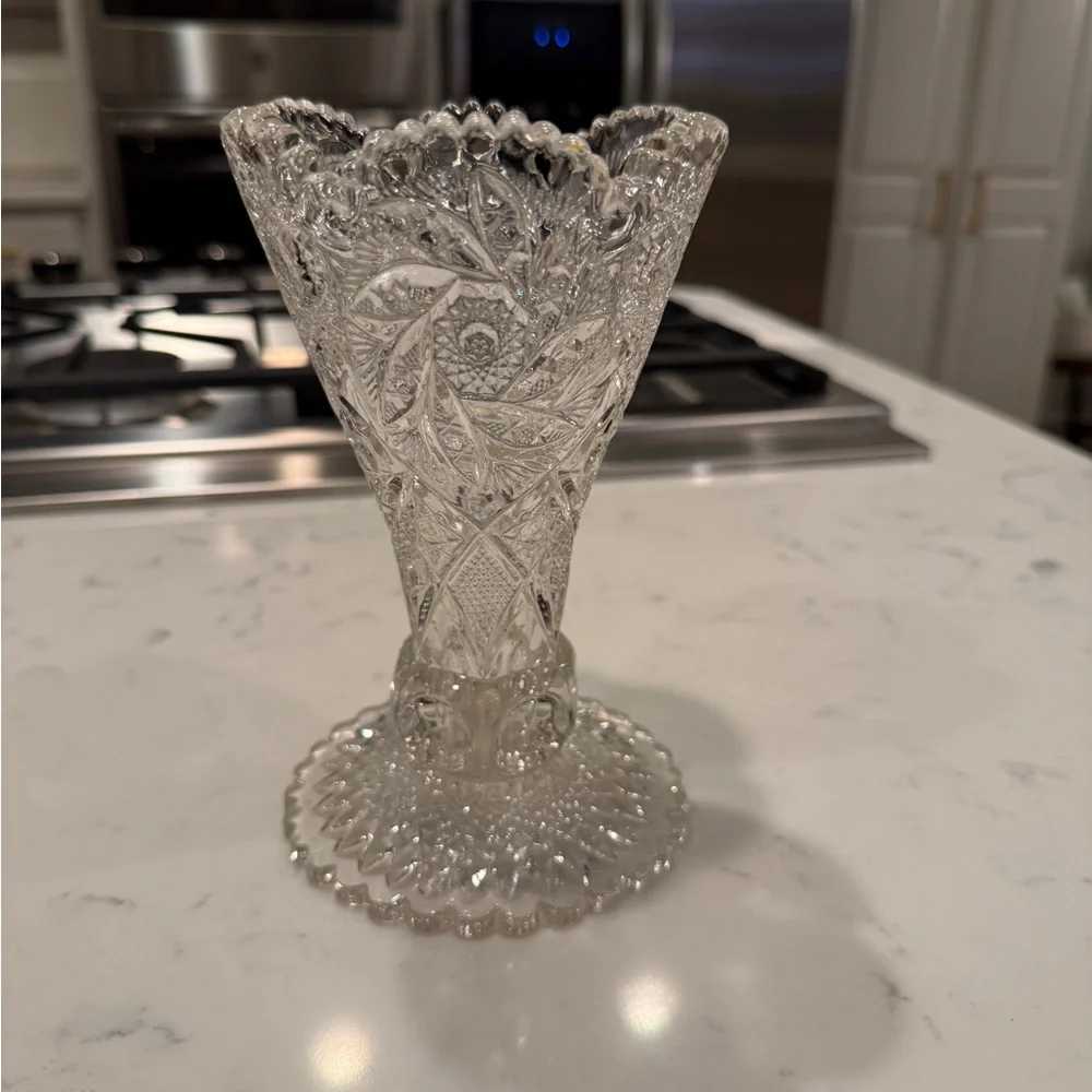 Westmoreland Pressed Glass Paddle Wheel 7